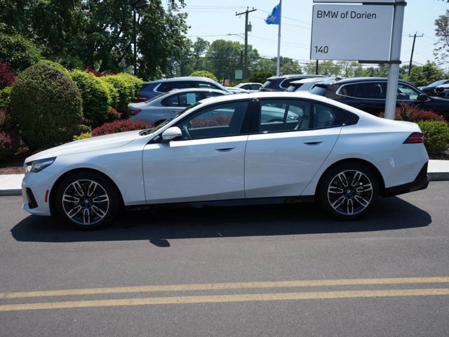 2026 BMW 5 Series 530i - Photo 46