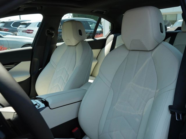 2026 BMW 5 Series 530i - Photo 35