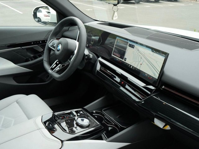 2026 BMW 5 Series 530i - Photo 36