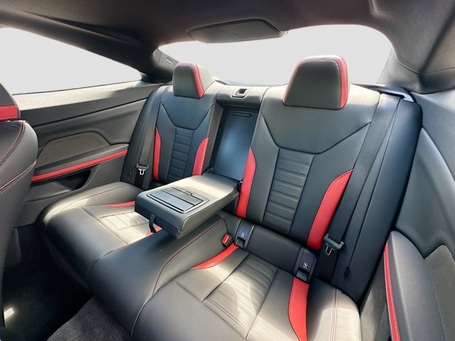 2026 BMW 4 Series M440i - Photo 18