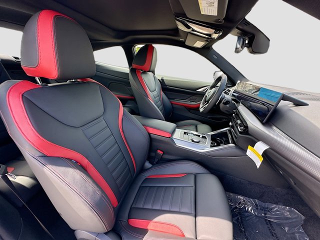 2026 BMW 4 Series M440i - Photo 21