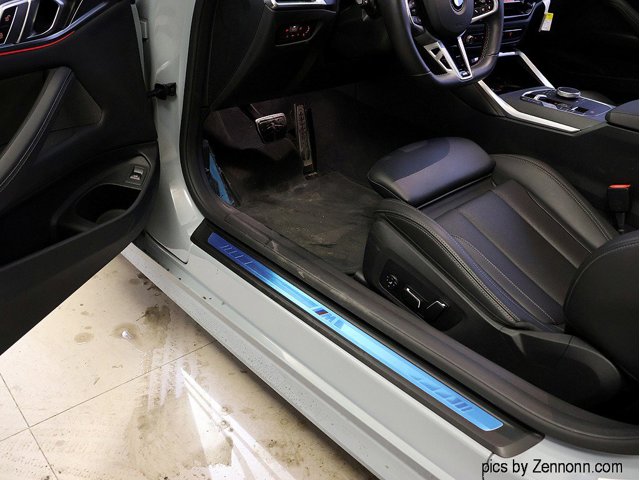2026 BMW 4 Series M440i - Photo 61