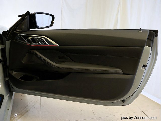 2026 BMW 4 Series M440i - Photo 64