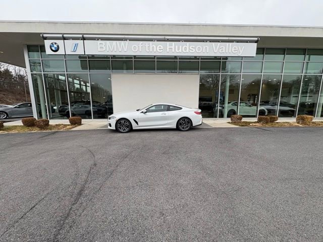 2026 BMW 8 Series 840i