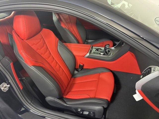 2026 BMW 8 Series 840i - Photo 27