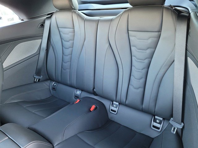 2026 BMW 8 Series 840i - Photo 30