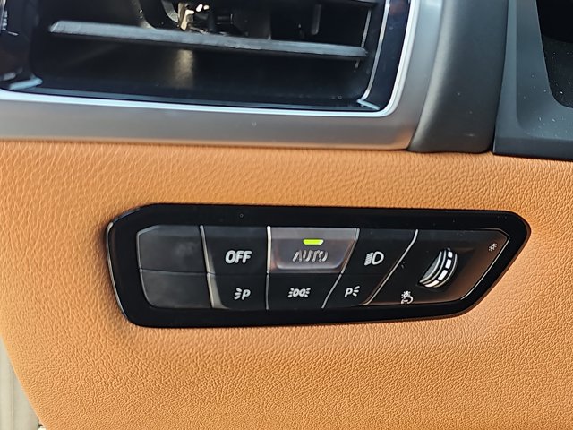 2026 BMW 8 Series 840i - Photo 63