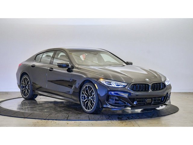2026 BMW 8 Series 840i - Photo 42