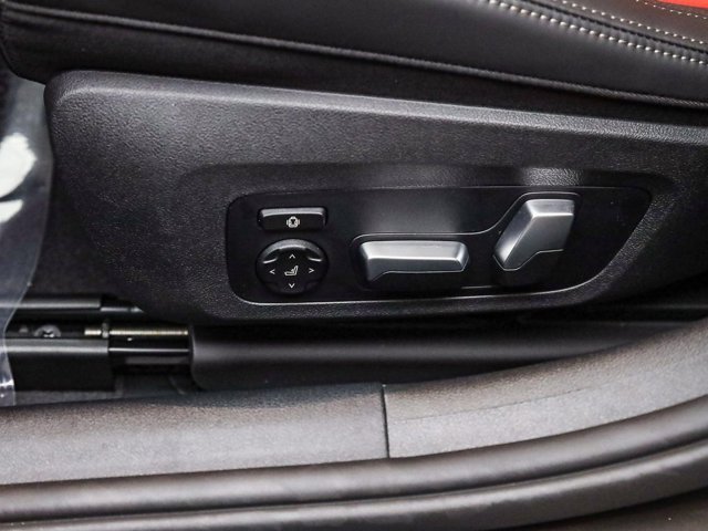 2026 BMW 8 Series 840i - Photo 52