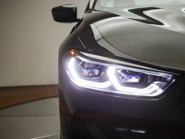2026 BMW 8 Series 840i - Photo 35