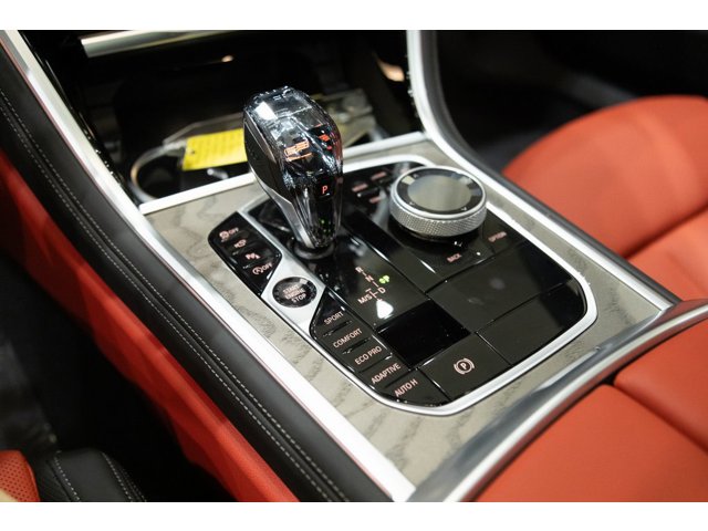2026 BMW 8 Series 840i - Photo 42