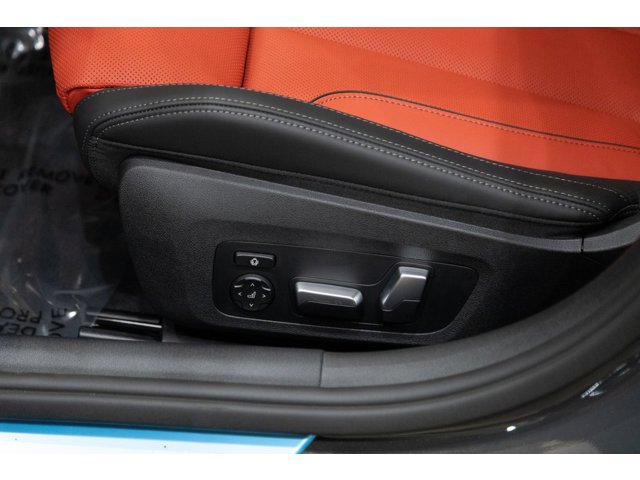 2026 BMW 8 Series 840i - Photo 34
