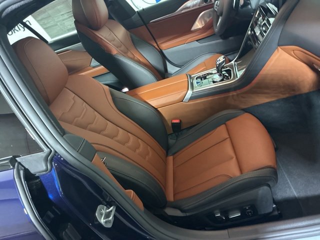 2026 BMW 8 Series 840i - Photo 36
