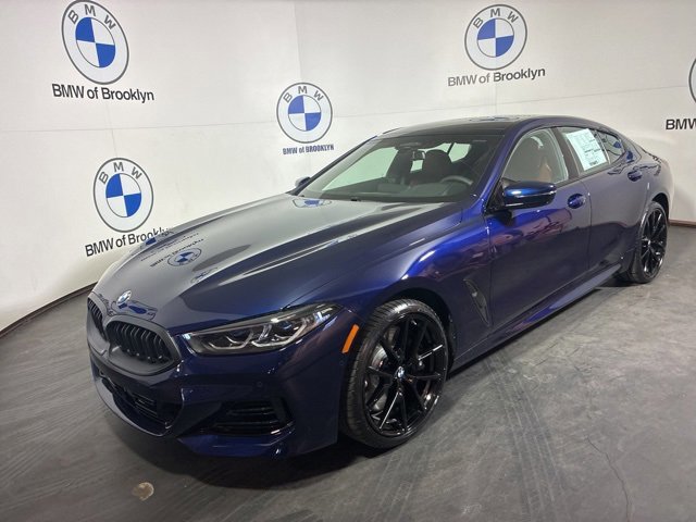 2026 BMW 8 Series 840i - Photo 7