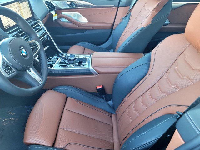 2026 BMW 8 Series 840i - Photo 33