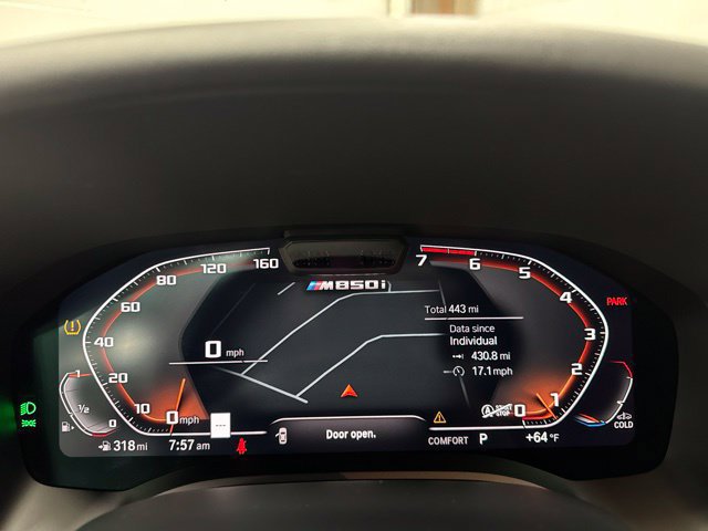2026 BMW 8 Series M850i - Photo 31