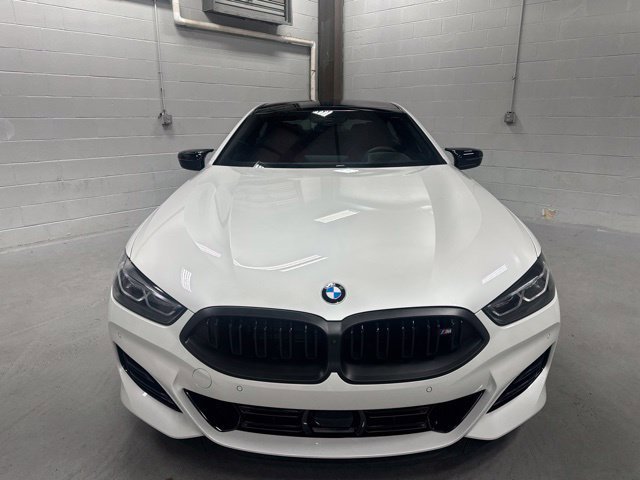 2026 BMW 8 Series M850i - Photo 23