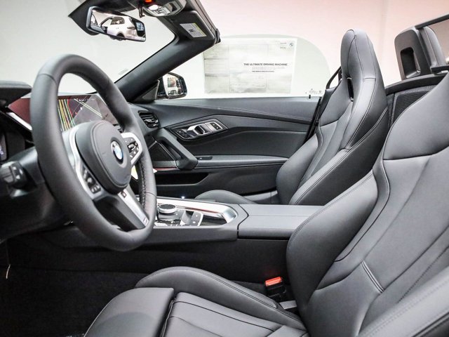 2026 BMW Z4 30i - Photo 44
