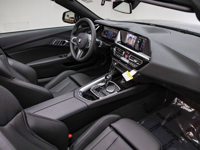 2026 BMW Z4 30i - Photo 55