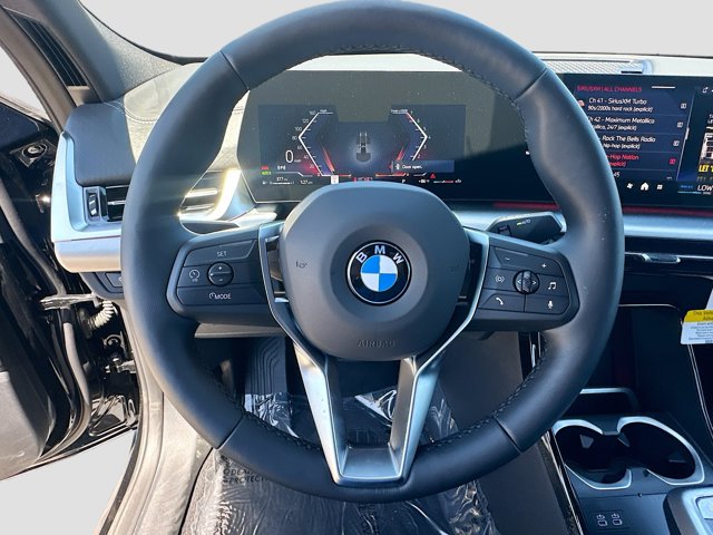 2026 BMW X2 28i - Photo 8