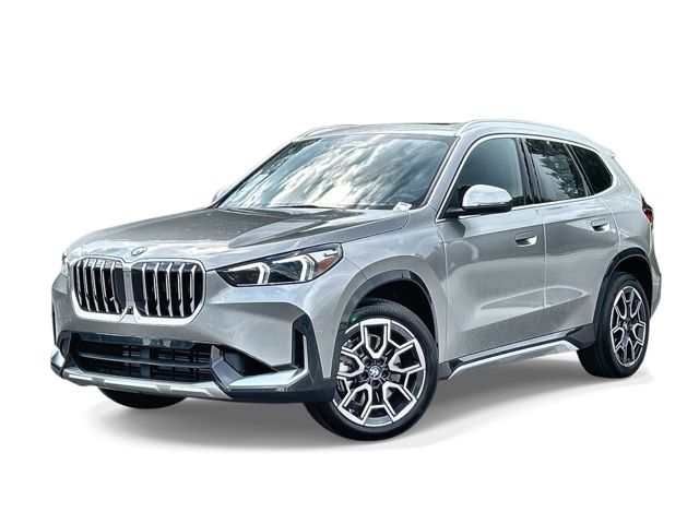 2026 BMW X1 28i's photo