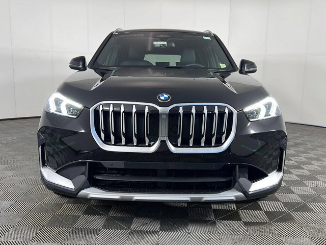 New 2026 Jet Black BMW xDrive28i image 5