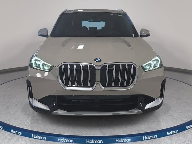 New 2026 Dune Grey Metallic BMW xDrive28i image 2