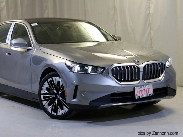 Used 2024 BMW i5 Base with VIN WBY33FK05RCR29048 for sale in Chicago, IL