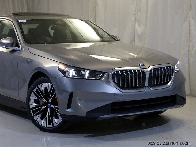 Used 2024 BMW i5 Base with VIN WBY33FK0XRCR56567 for sale in Chicago, IL