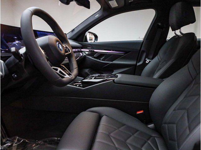 2026 BMW i5 40 - Photo 48