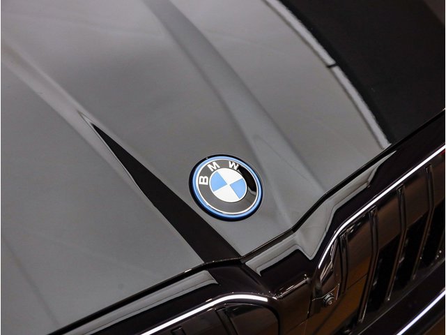 2026 BMW i5 40 - Photo 35