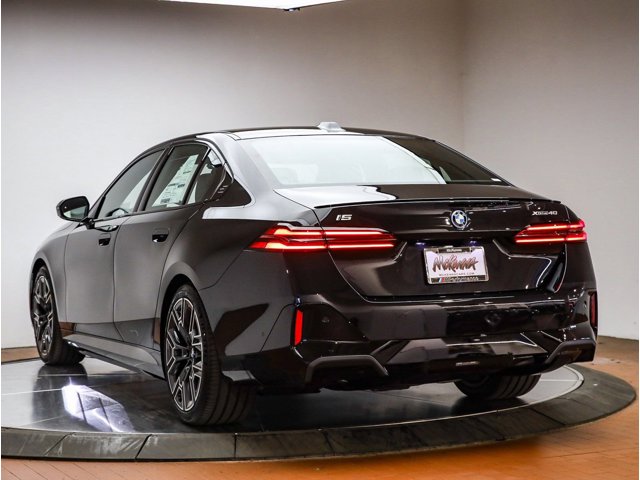 2026 BMW i5 40 - Photo 38