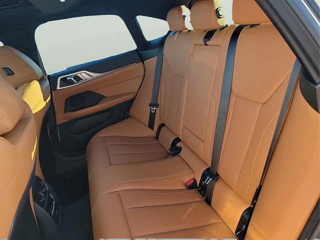 2026 BMW i4 40 - Photo 45