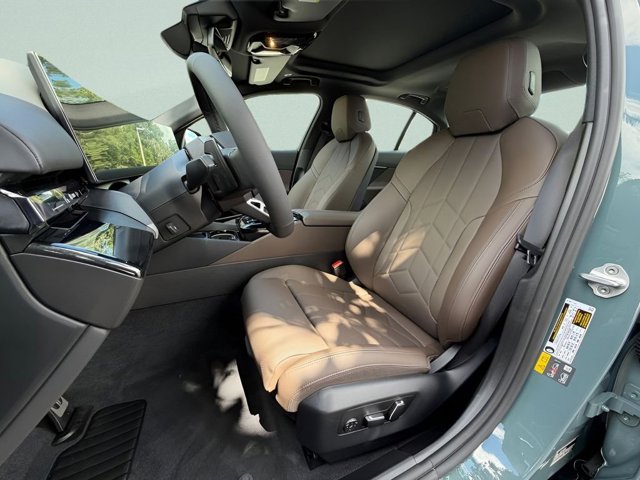 New 2027 Green BMW eDrive40 image 12