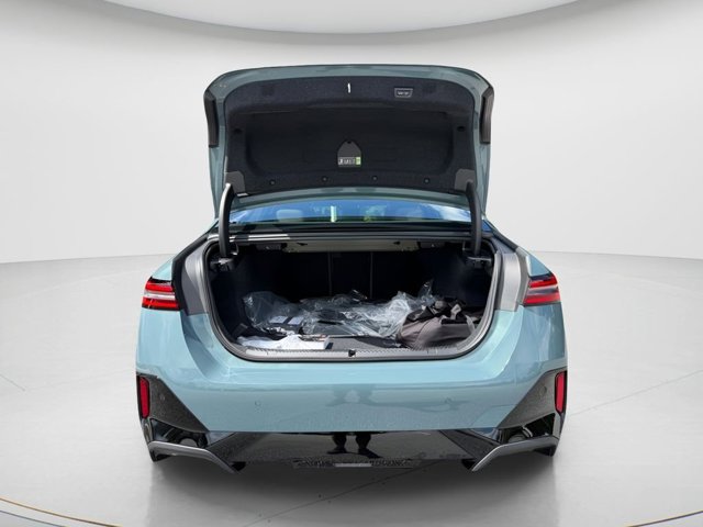 New 2027 Green BMW eDrive40 image 24